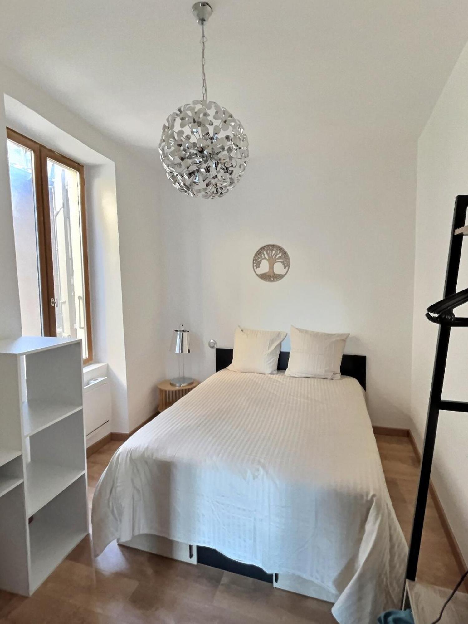 Appartement De Charme Avec Balcon Au Pied Des Commerces Béziers Esterno foto