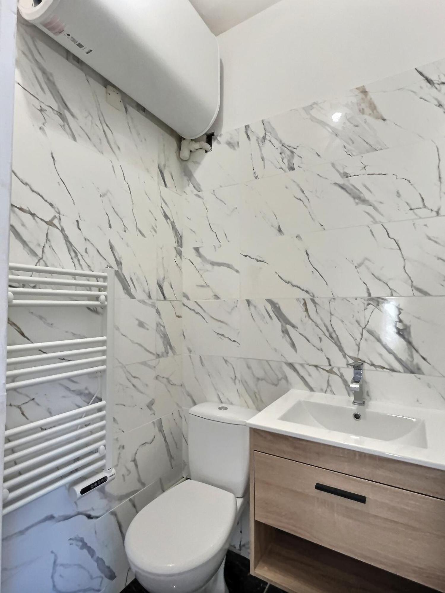 Appartement De Charme Avec Balcon Au Pied Des Commerces Béziers Esterno foto
